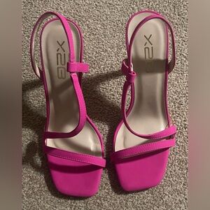 X2B Women's Pink Strappy Sandals size 7.5